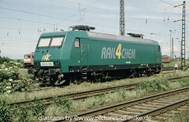 R4C 145 CL 004 (145 095) am 29.5.2002 in Großkorbetha.