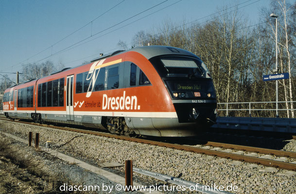 642 034 / 534 am 17.1.2003 als RB 5729 Dresden-Klotzsche - Dresden-Hbf. in Dresden Grenzstraße