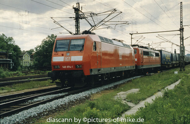 145 074 + 151 030 am 31.5.2002 in Eisenach