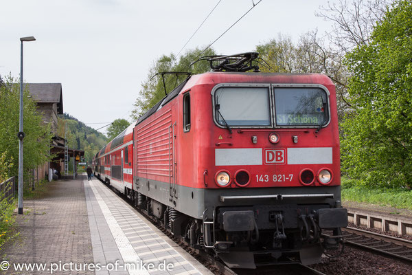 143 821 am 3.5.2017 in Krippen mit S1 nach Schöna