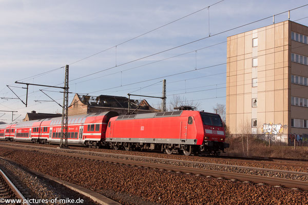 146 021 am 6.2.2016 in Pirna mit S1 nach Schöna