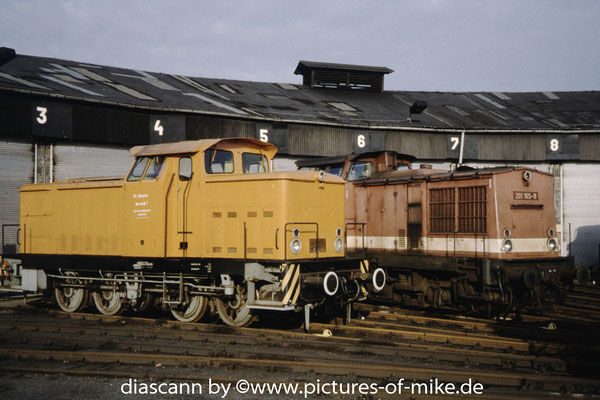 F-Nr. 11416 / 1967: Sanierungsbetrieb Königstein "1", am 10.11.1995 im Bw Pirna. ex SDAG Wismut, Werklok im Bhf. Pirna-Rottwerndorf