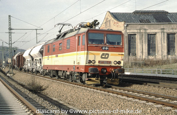 371 002 am 16.11.2002 in Pirna