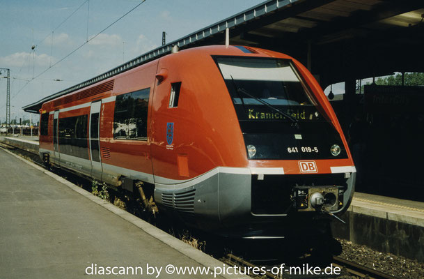 641 019 am 30.5.2002 in Weimar als RB 26500 von Kranichfeld