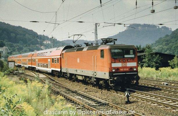 143 122 am 10.08.2002 mit S1 97035 in Königstein