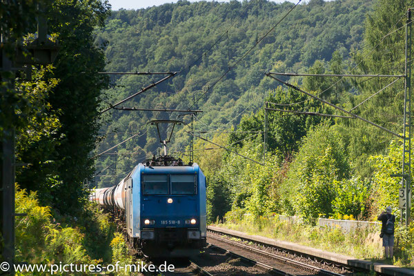 CFL 185 518 am 24.8.2016 in Wehlen mit einen Zug nach Bad Schandau
