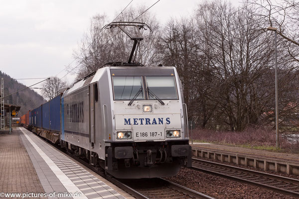 Metrans 186 187 am 19.3.2016 in Krippen