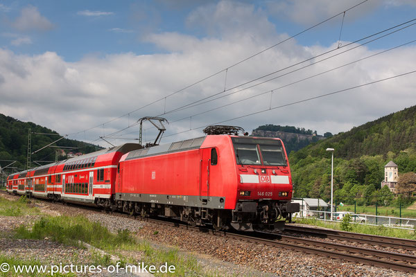 146 025 am 20.5.2017 in Königstein mit S1 nach Schöna
