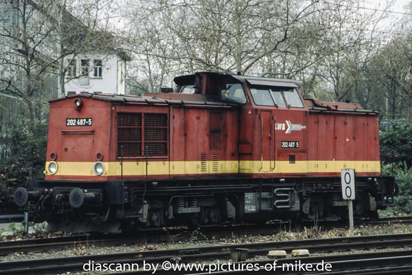 LEW 13526, 1972 // # 202 487 der LWB (Lappwaldbahn GmbH) am 23.3.2008 in Mannheim-Hbf. // ex. 110 487, ex. 112 487