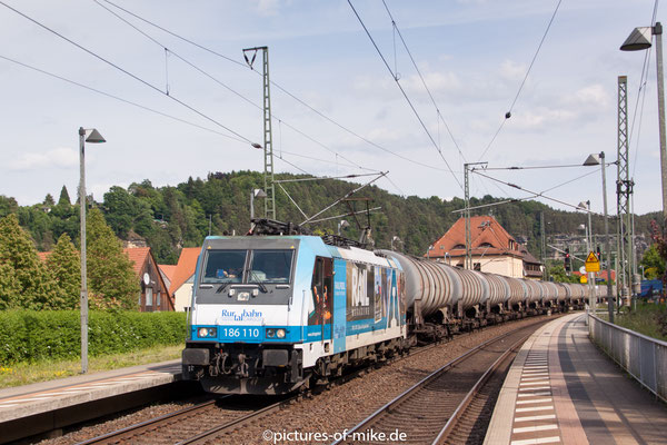 Rurtalbahn 186 110 am 31.5.2015 in Rathen