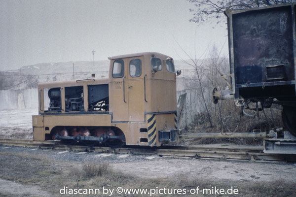 1988 Umbau auf 750 mm und ab da in Kemmlitz eingesetzt.