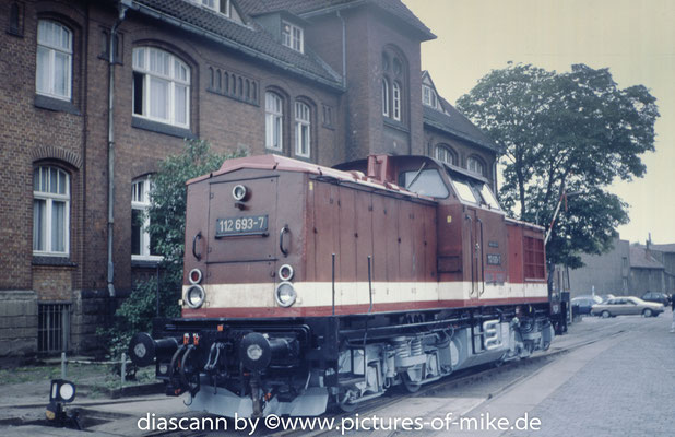112 693 / LEW 14394, 1974 am 10.9.1991 im RAW Stendal fertig zur Überführung zurück nach Dresden. Tf = Autor. ex 110 693, Umbau 1987 in 112 693