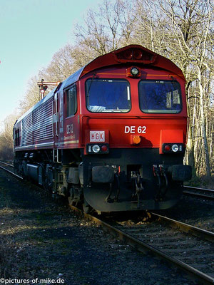 HGK DE 62 am 17.01.2003 in Cunnersdorf bei Kamenz. EMD 1999, Fabriknummer 998 101-2