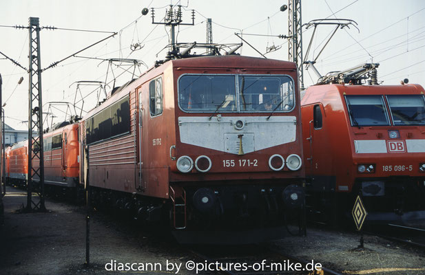 155 171 am 22.2.2003 in Mannheim Rbf. abgestellt