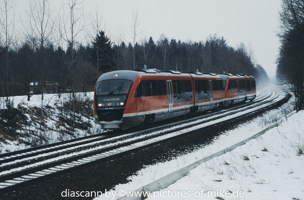 642 158 / 658 am 18.2.2003 als RB 17718 Zittau - Dresden-Neustadt bei Seligstadt