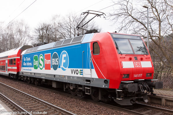 146 017 am 19.3.2016 in Krippen mit S-Bahn nach Meißen