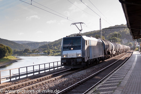 Railpool / HSL 185 689 am 30.8.2016 in Königstein