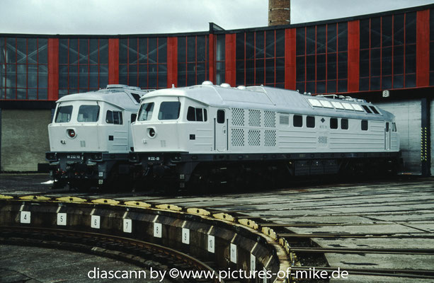 Ebenso die W232.10, ex russische TE 109 015 (LTS Fabriknummer 0842), die bei der KEG zu Einsatz kam aber auch vermietet wurde. Seit 2009 bei DB Schenker Rail Polska S.A., Jaworzno "BR232-010"