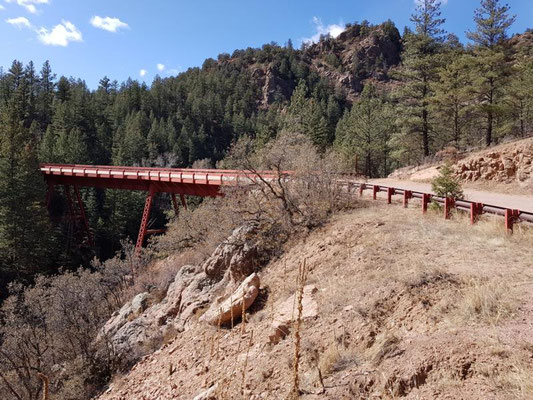 Phantom Canyon Road