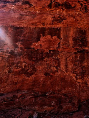 Seven Keyholes Canyon 