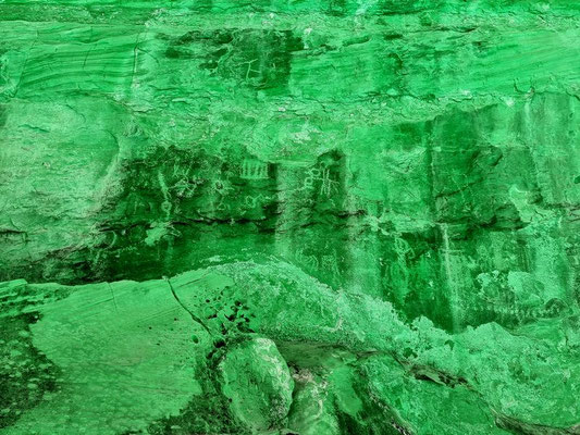 Seven Keyholes Canyon 