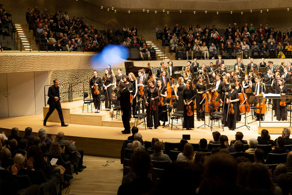 Elbphilharmonie Hamburg | ©Manuel Soruco