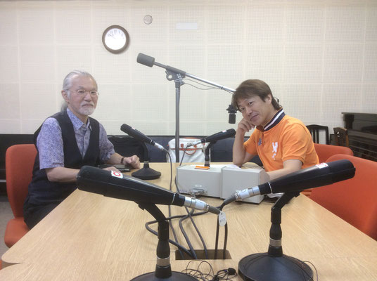 2015年7月18日 東京フィルのさかはし矢波さんと、CRT栃木放送スタジオにて。