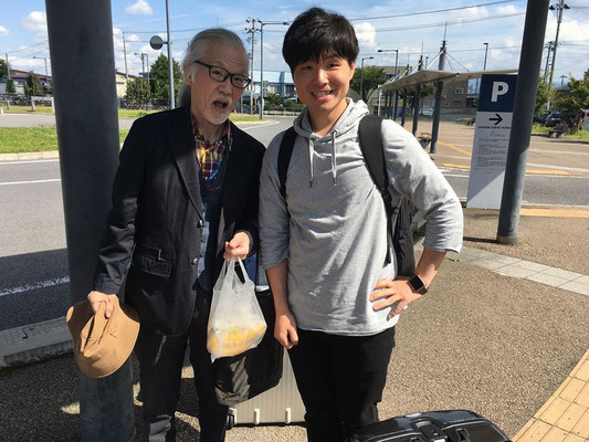 2017年9月24日 石井勇喜さんと、弘前駅で。