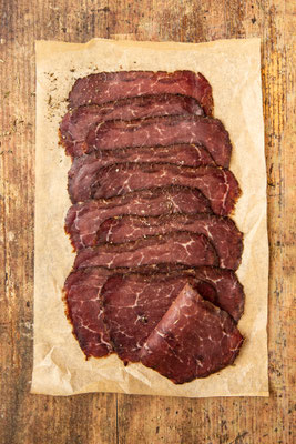 Trockenfleisch geschnitten