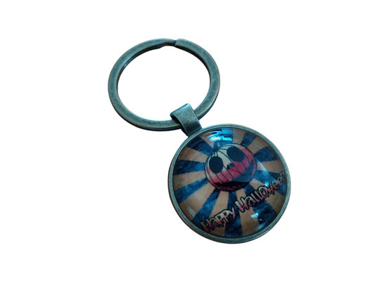 SaSch SelbstgefertigtesausSchwaben Selbstgefertigtes aus Schwaben Sarah Schäuble Handarbeit handmade selbstgemacht Schlüsselanhänger Cabochon Halloween