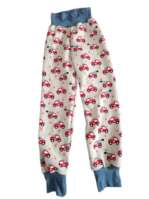 SaSch SelbstgefertigtesausSchwaben Selbstgefertigtes aus Schwaben Sarah Schäuble Handarbeit handmade selbstgemacht Hose Wohlfühlhose Mitwachshose Feuerwehr