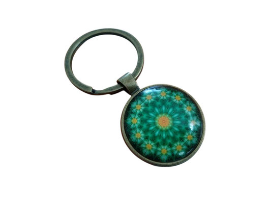 SaSch SelbstgefertigtesausSchwaben Selbstgefertigtes aus Schwaben Sarah Schäuble Handarbeit handmade selbstgemacht Schlüsselanhänger Cabochon Ornament