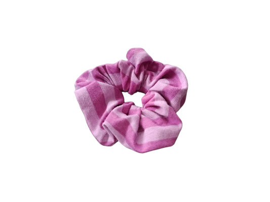 SaSch SelbstgefertigtesausSchwaben Selbstgefertigtes aus Schwaben Sarah Schäuble Handarbeit handmade selbstgemacht Haargummi Scrunchie gestreift Streifen
