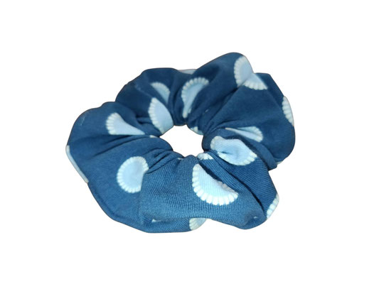 SaSch SelbstgefertigtesausSchwaben Selbstgefertigtes aus Schwaben Sarah Schäuble Handarbeit handmade selbstgemacht Haargummi Scrunchie 