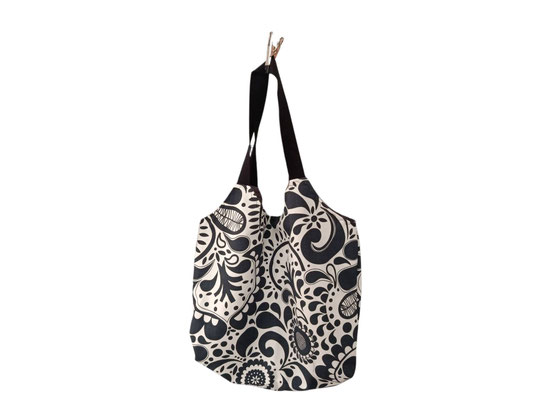 SaSch SelbstgefertigtesausSchwaben Selbstgefertigtes aus Schwaben Sarah Schäuble Handarbeit handmade selbstgemacht Shopper Tasche Einkaufstasche Umhängetasche Beuteltasche