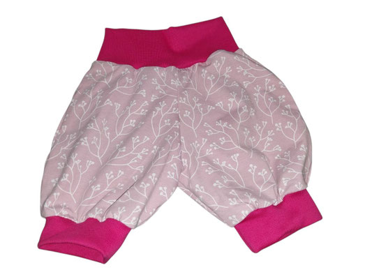 SaSch SelbstgefertigtesausSchwaben Selbstgefertigtes aus Schwaben Sarah Schäuble Handarbeit handmade selbstgemacht Shorts Hose Zweig