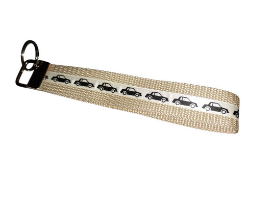 SaSch SelbstgefertigtesausSchwaben Selbstgefertigtes aus Schwaben Sarah Schäuble Handarbeit handmade selbstgemacht Schlüsselband Schlüsselanhänger Auto Autos Fahrzeug Fahrzeuge