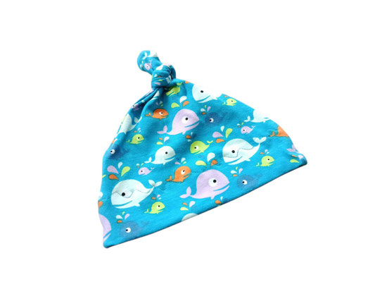 SaSch SelbstgefertigtesausSchwaben Selbstgefertigtes aus Schwaben Sarah Schäuble Handarbeit handmade selbstgemacht Knotenmütze Mütze Babymütze Kindermütze Wal Walfisch