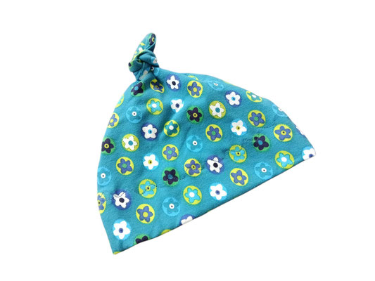 SaSch SelbstgefertigtesausSchwaben Selbstgefertigtes aus Schwaben Sarah Schäuble Handarbeit handmade selbstgemacht Knotenmütze Mütze Babymütze Kindermütze Blume Blumen geblümt