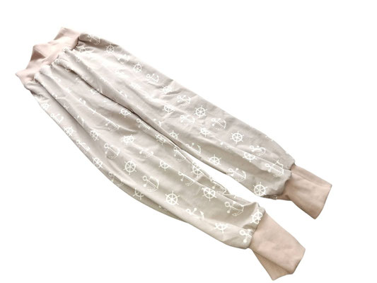 SaSch SelbstgefertigtesausSchwaben Selbstgefertigtes aus Schwaben Sarah Schäuble Handarbeit handmade selbstgemacht Hose Jerseyhose Wohlfühlhose Anker maritim