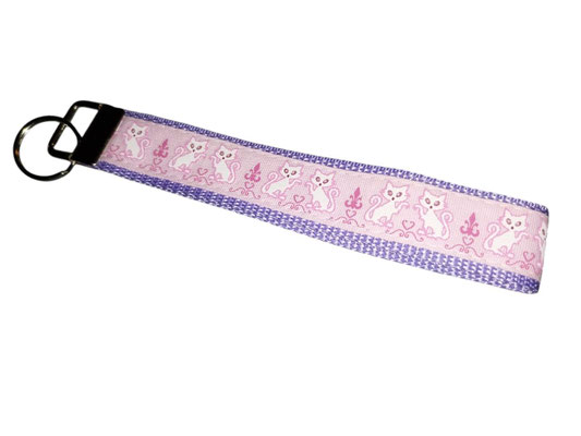 SaSch SelbstgefertigtesausSchwaben Selbstgefertigtes aus Schwaben Sarah Schäuble Handarbeit handmade selbstgemacht Schlüsselband Schlüsselanhänger Katze Katzen Cats