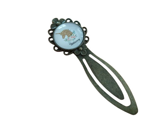 SaSch SelbstgefertigtesausSchwaben Selbstgefertigtes aus Schwaben Sarah Schäuble Handarbeit handmade selbstgemacht Lesezeichen Cabochon Einhorn Unicorn