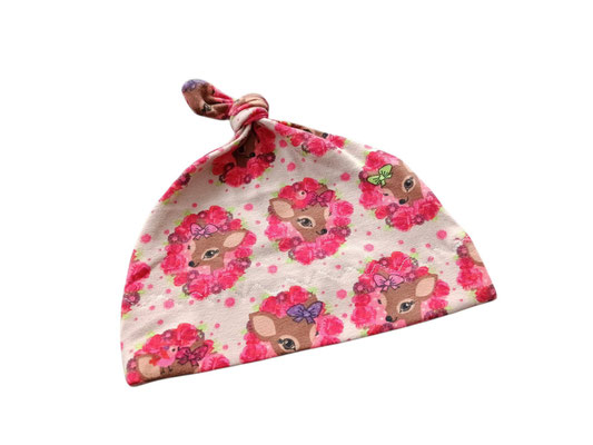 SaSch SelbstgefertigtesausSchwaben Selbstgefertigtes aus Schwaben Sarah Schäuble Handarbeit handmade selbstgemacht Knotenmütze Mütze Babymütze Kindermütze Reh Rehe 