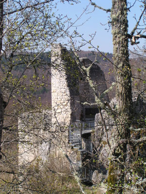 Aufgang in den Burghof