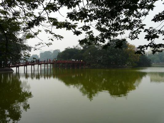Vietnam - Hanoi 2011 - Jadeberg-Tempel
