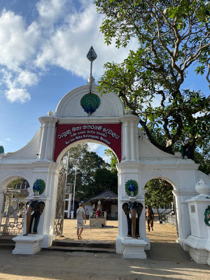 Kataragama Tempel