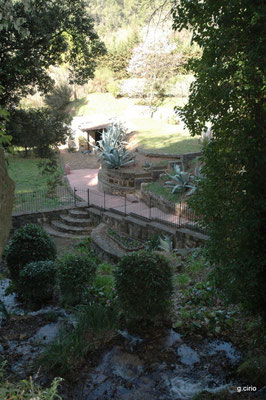 LA MOTTE au bord du chemin de la Vallongue