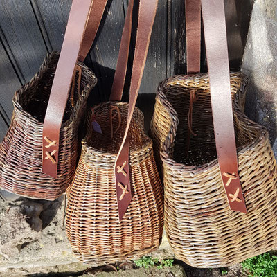 Paniers bandoulières , sacs à main, paniers de cueillette