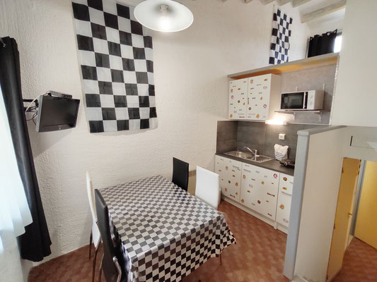 Kitchenette