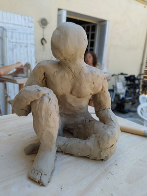 Sculpture homme assis
